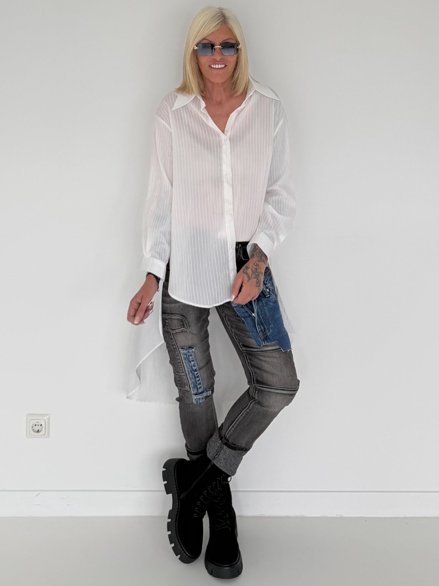 Hemdbluse mit Strukturstreifen - weiss