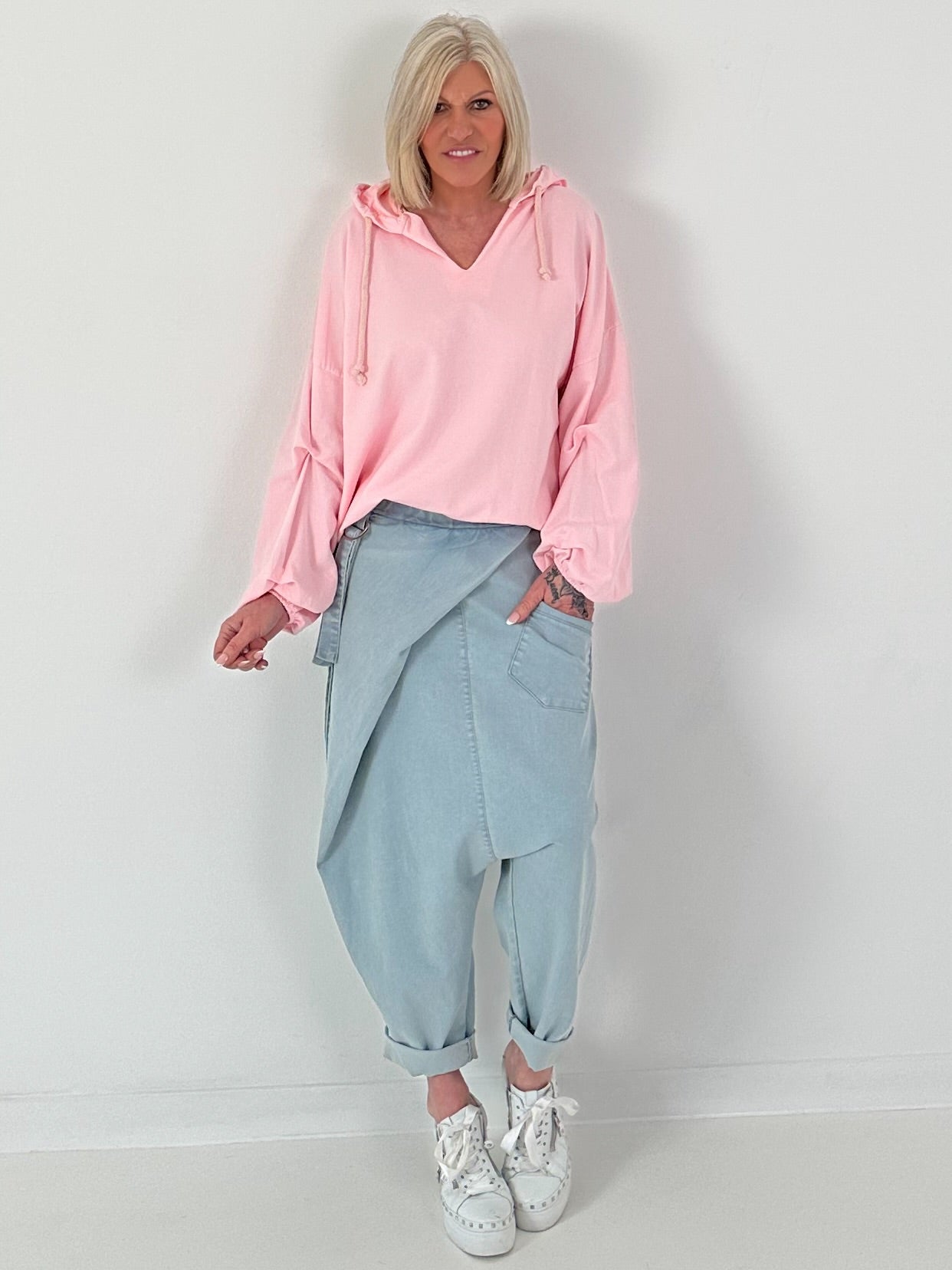 Hoodie mit V-Neck - rosa