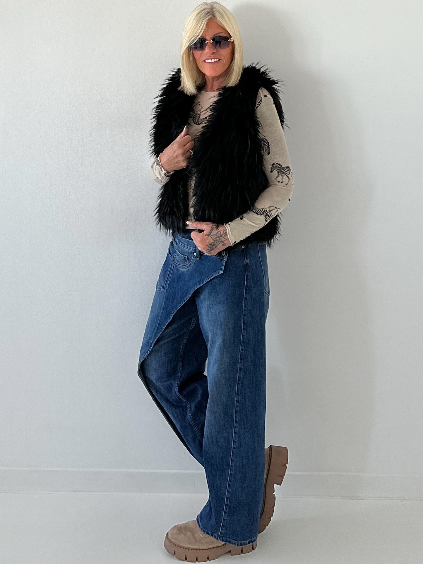 Stylische fake Fell Weste - schwarz