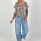 T-Shirt mit Leo Schuhprint - taupe