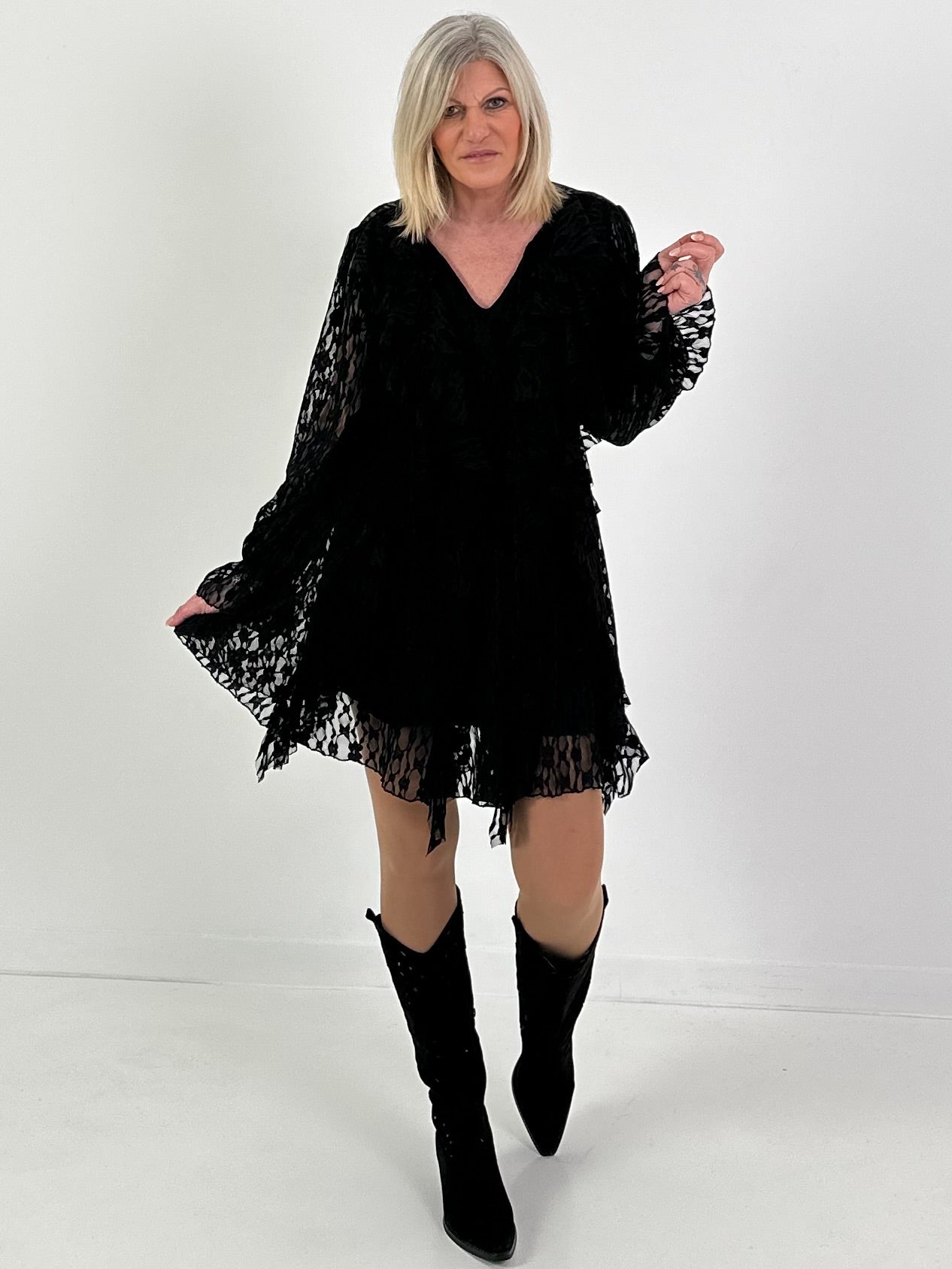 Kleid/Tunika aus Spitze - schwarz