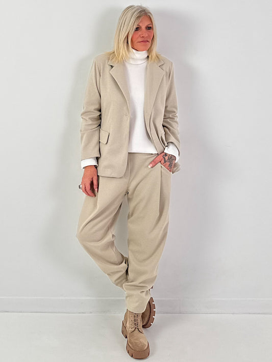 Blazer Modell "Beige Balance" - beige