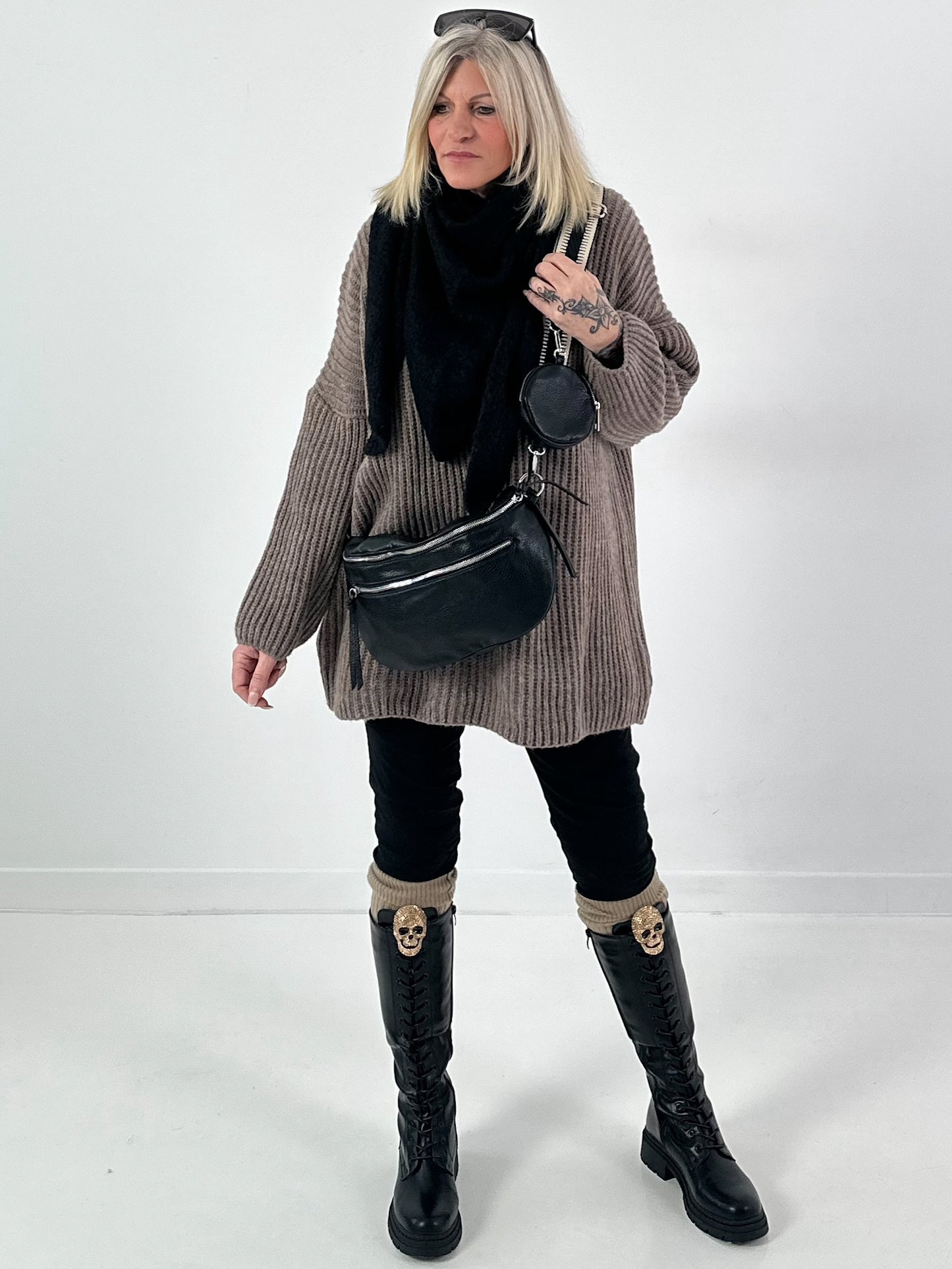 Crossbody bag in leather look, model "The Edit Bag" - black