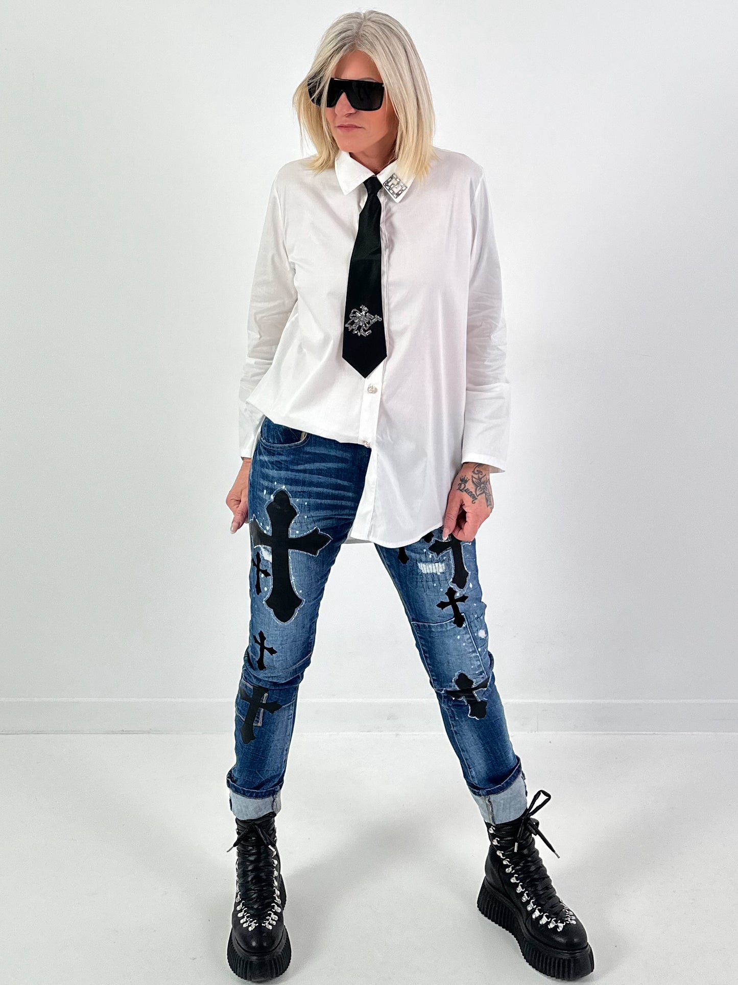 Blouse model "Crystal Collar" - wit