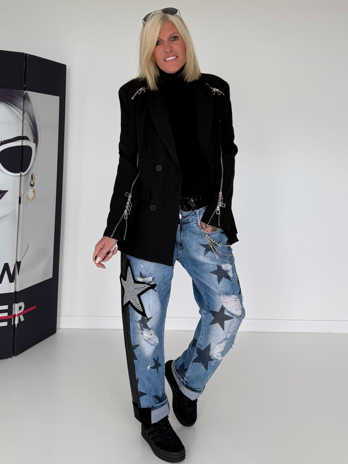 Stylischer Blazer mit Reißverschlüssen  - schwarz