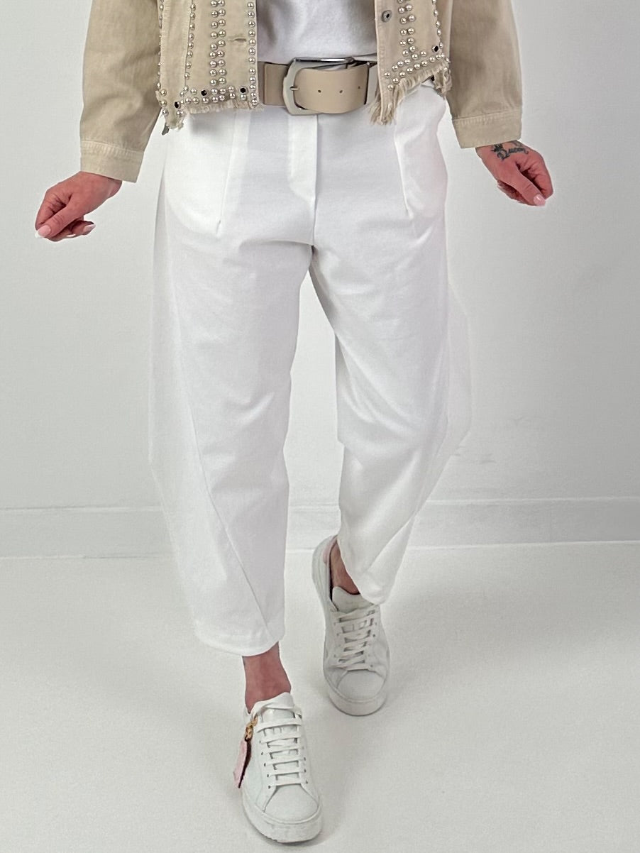 Ballonhose mit asymmetrischer Naht - weiss