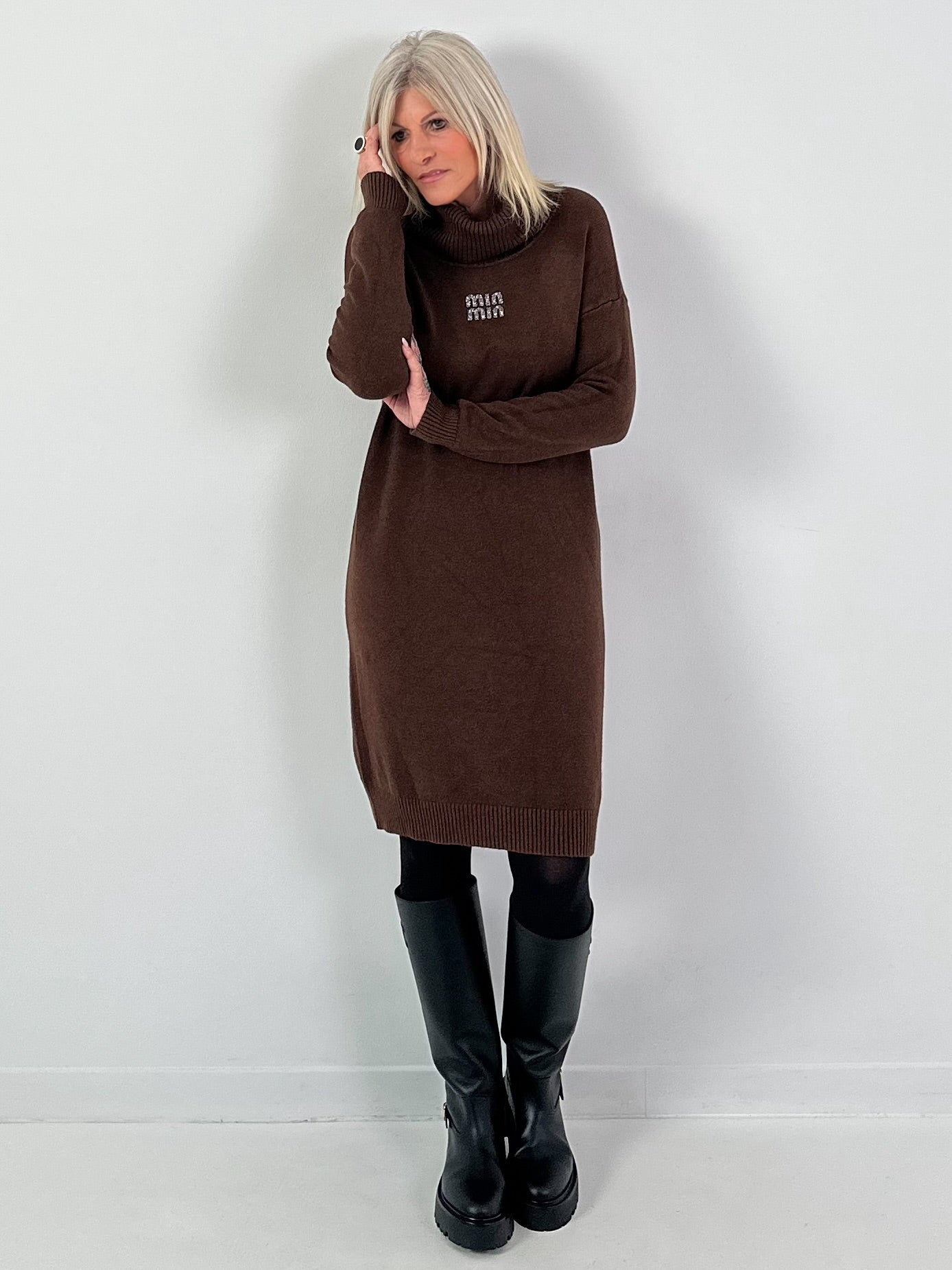 Knit dress model "Shine Story" - chocolate