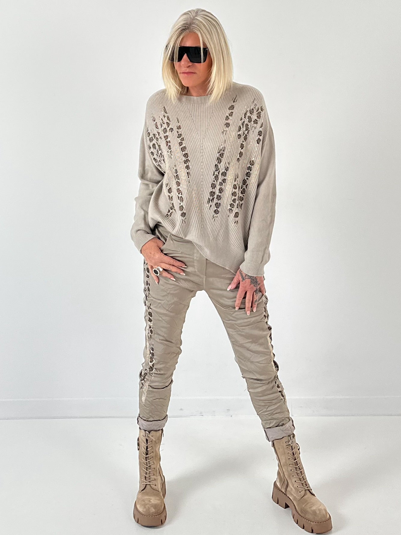 Sweater model "Wildstyle" - beige