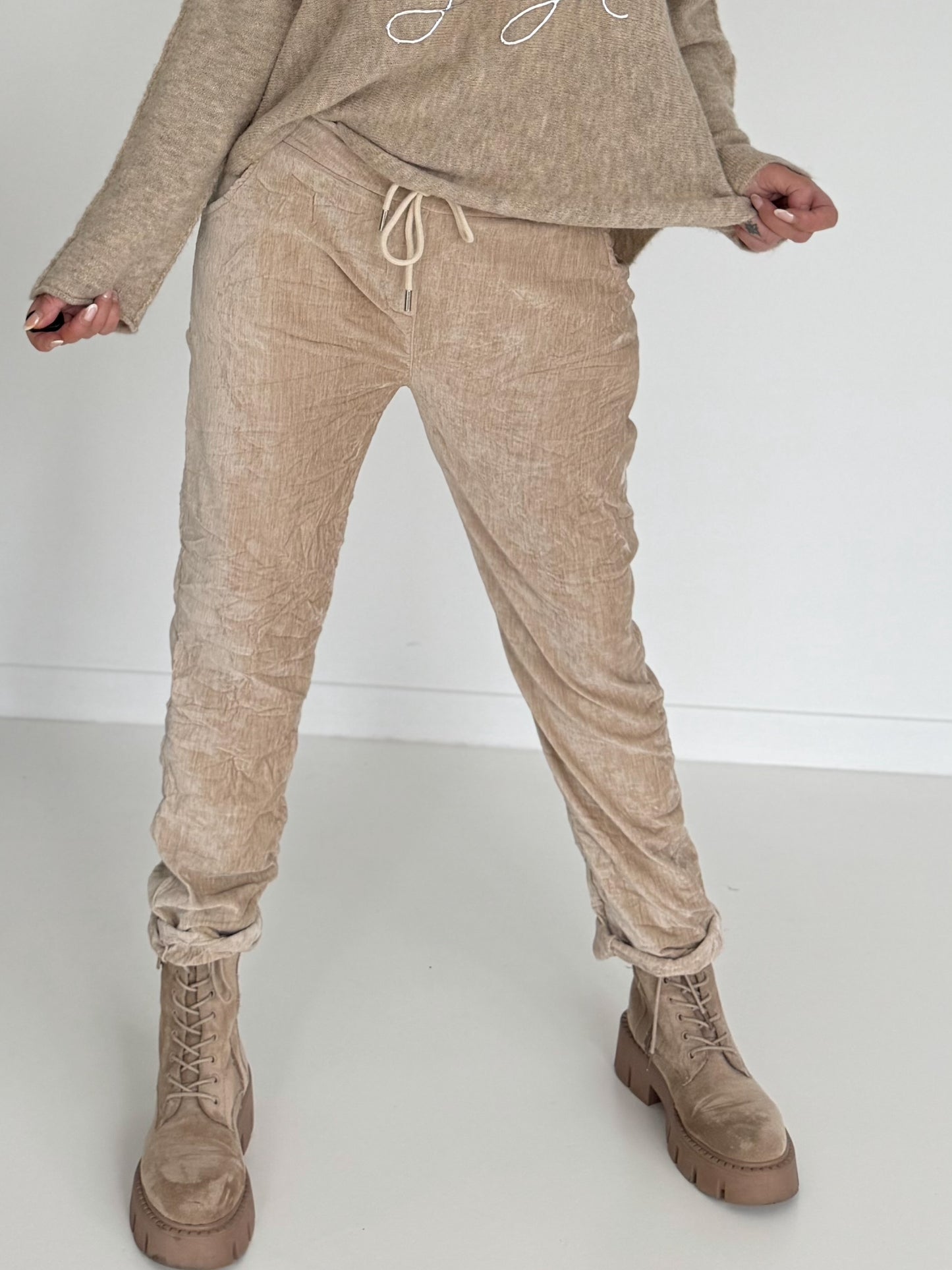 Hose in Knit-Look mit elastischem Bund - beige
