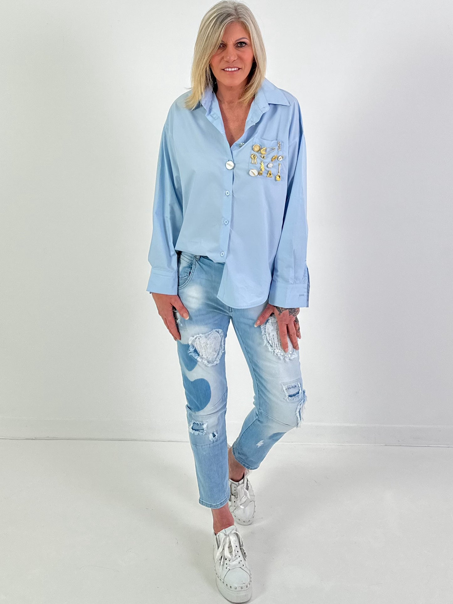 Blouse model "Signature Charm" - light blue