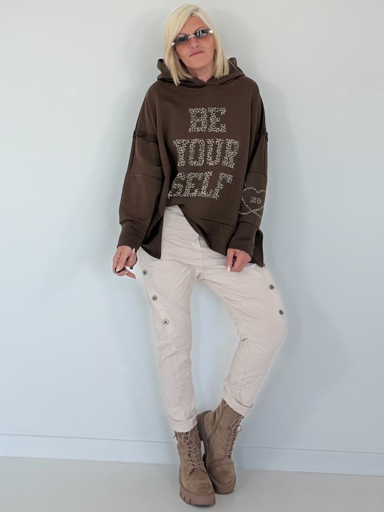Oversized Hoodie Be Yourself - mokka