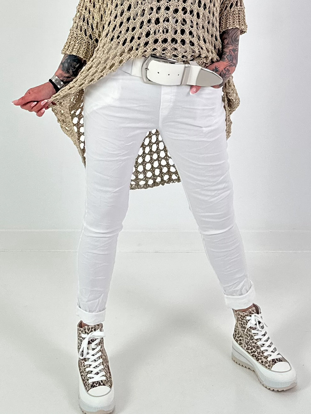 Basic Jogpants mit Bindeband - weiss