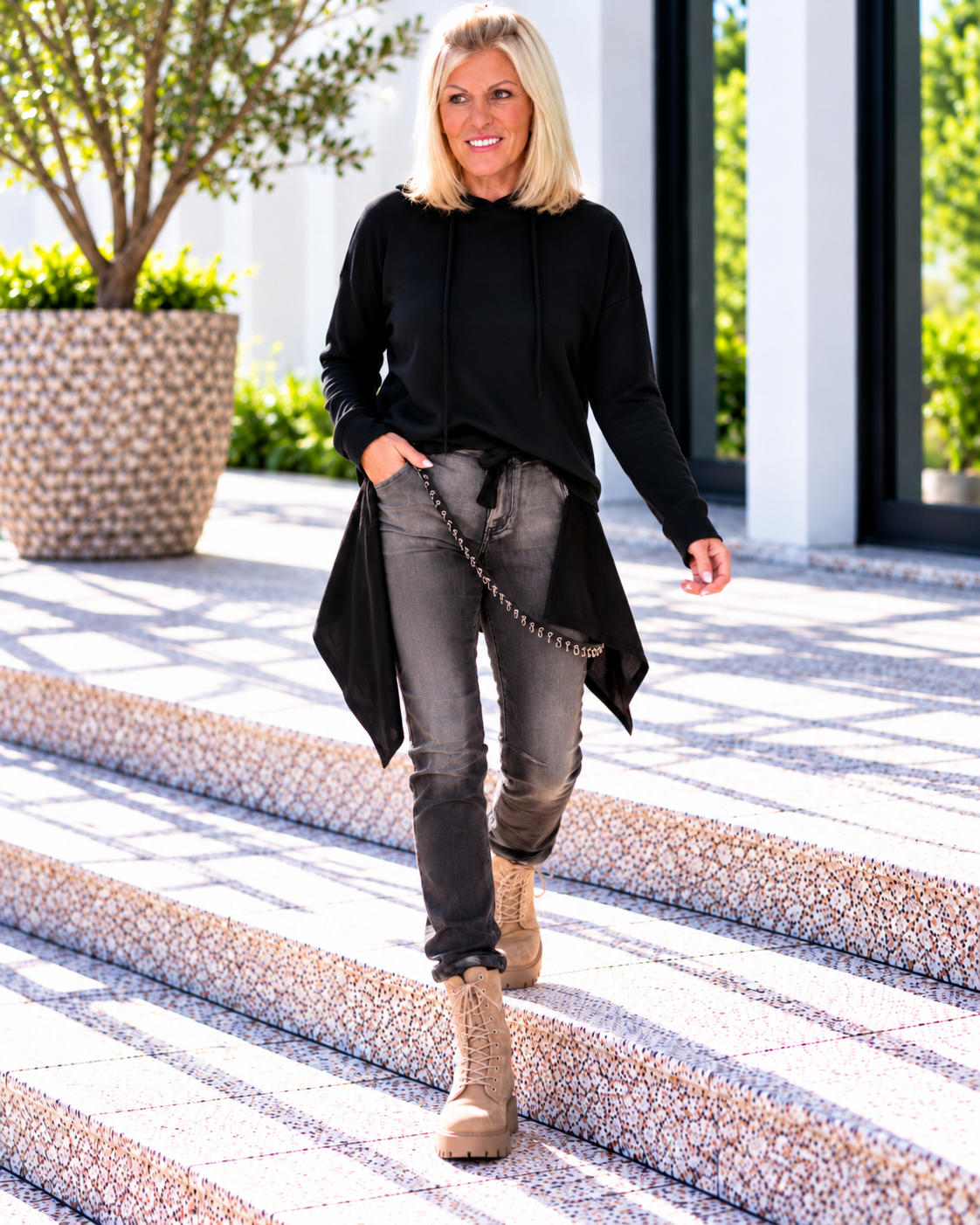 Waist Wrap in Wildlederoptik - schwarz ( lieferbar ab ca. 29.10.26)