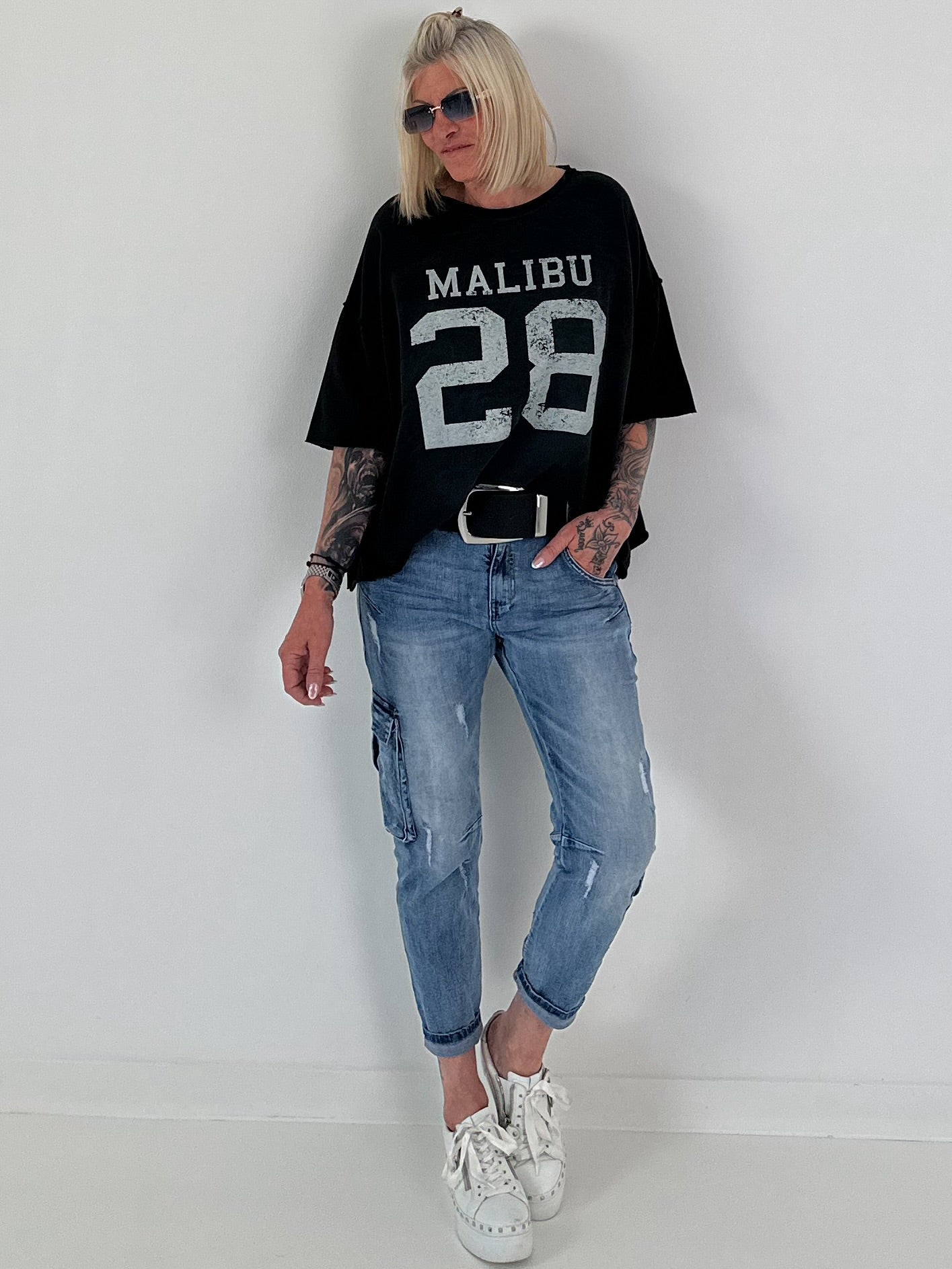 Sweater mit Vintage-Print - schwarz
