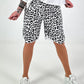 Sweat Short Leo mit Nieten - schwarz-weiss