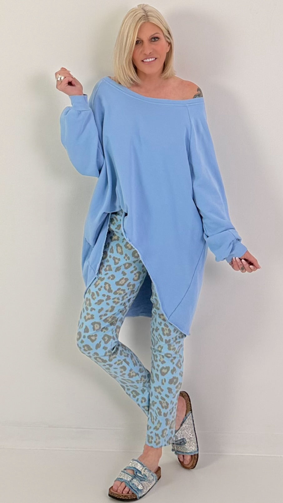 Oversized Sweater - hellblau