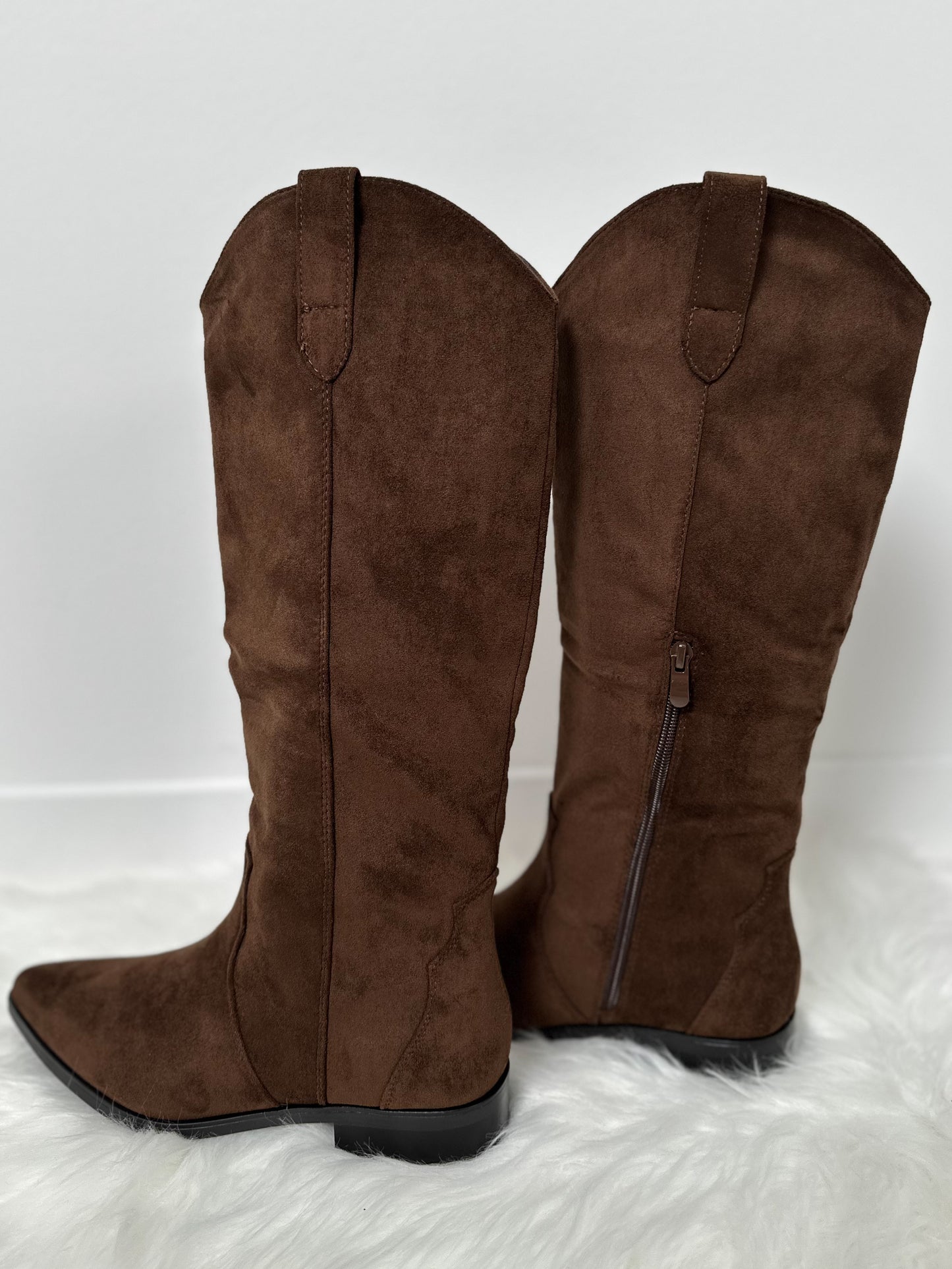Boots model "Noble Line" - chocolate