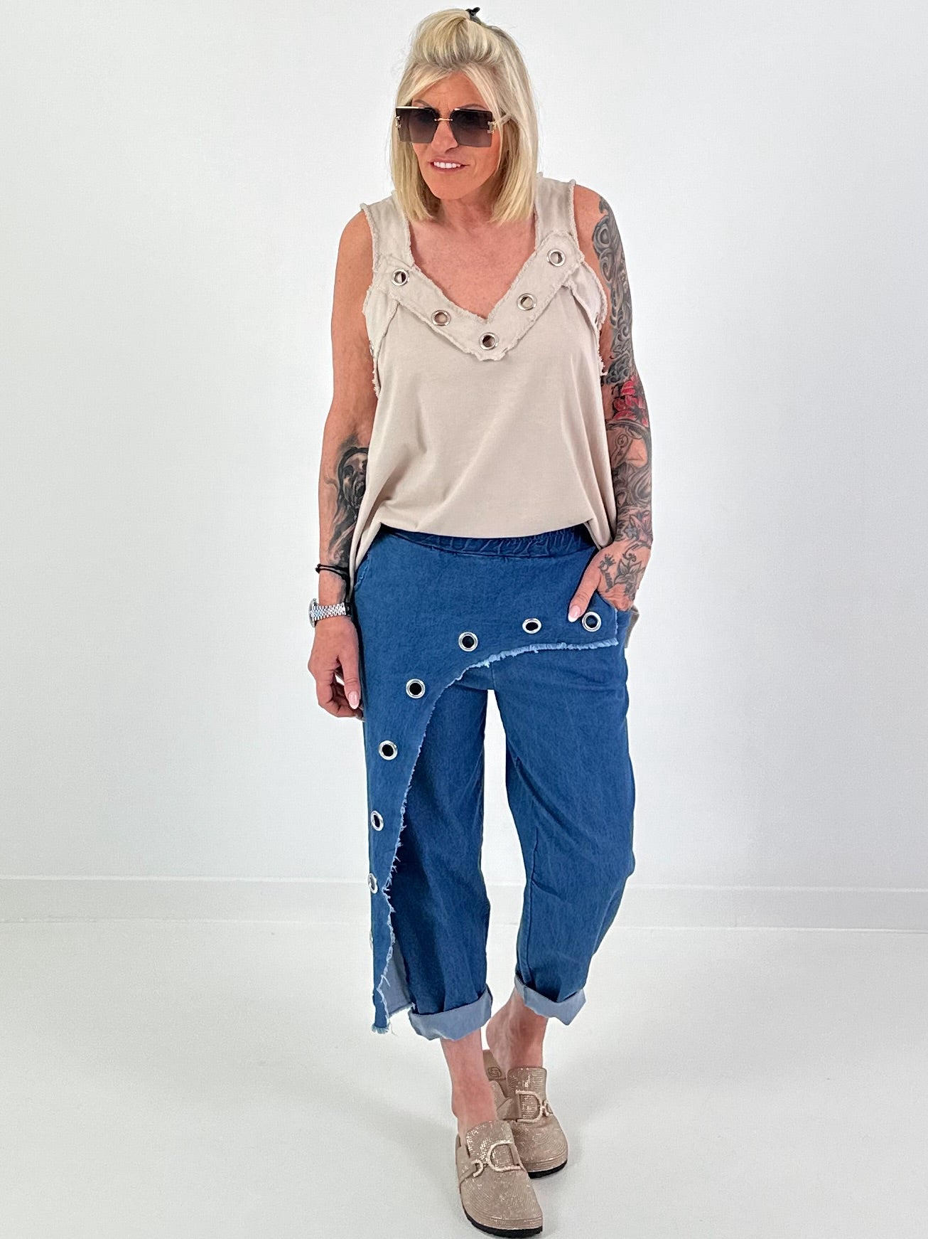 Oversized Top with silver eyelets - beige