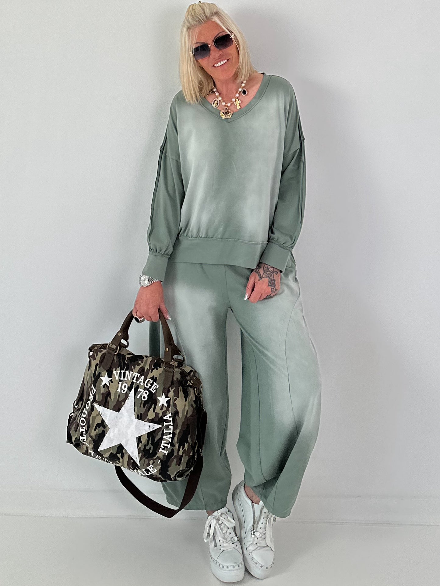 Casual sweatshirt in used look - kaki