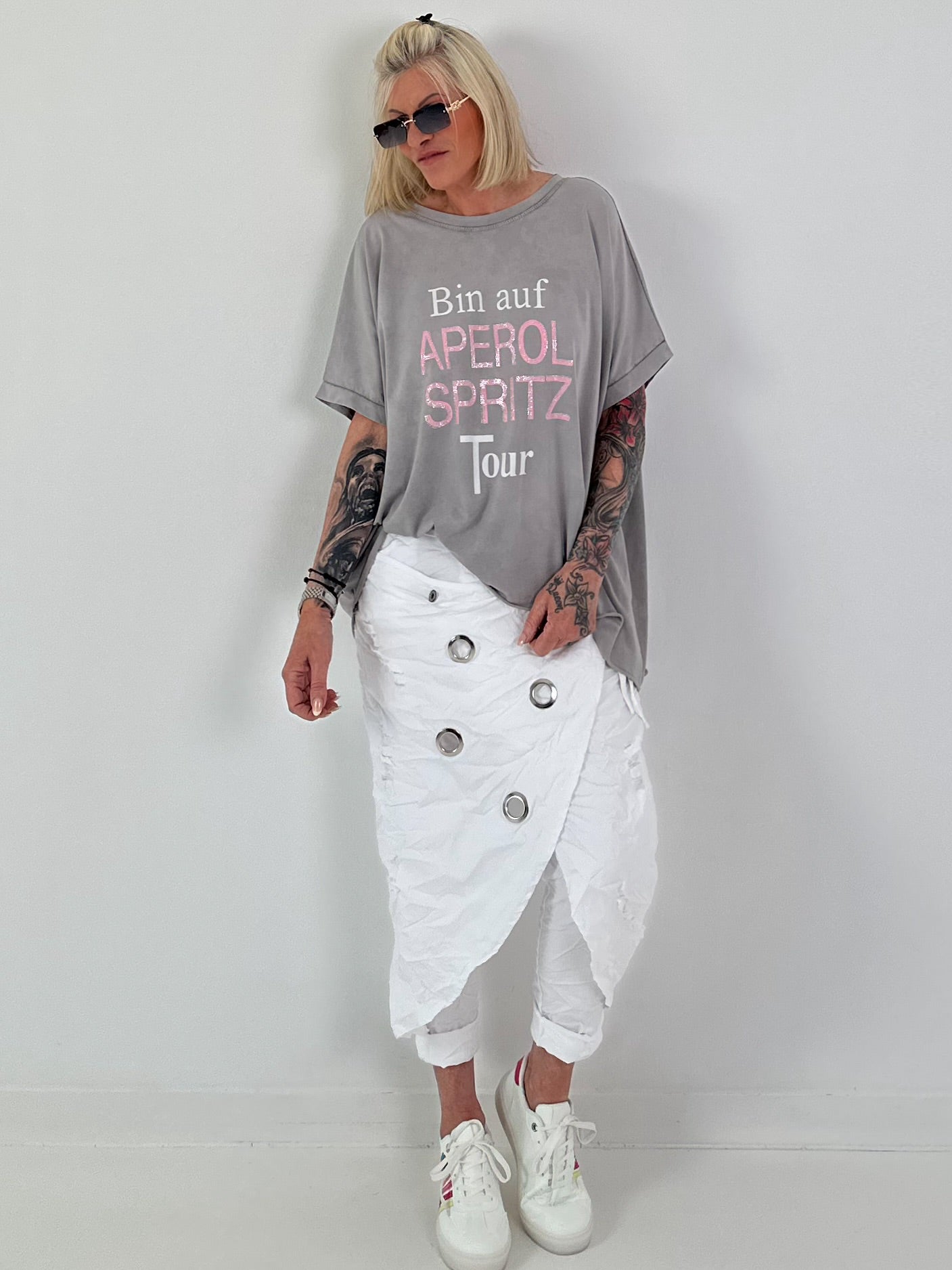 Oversized T-Shirt on Tour - grau