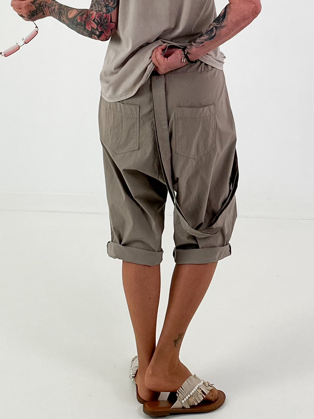 Short Baggy with Overlay - Taupe