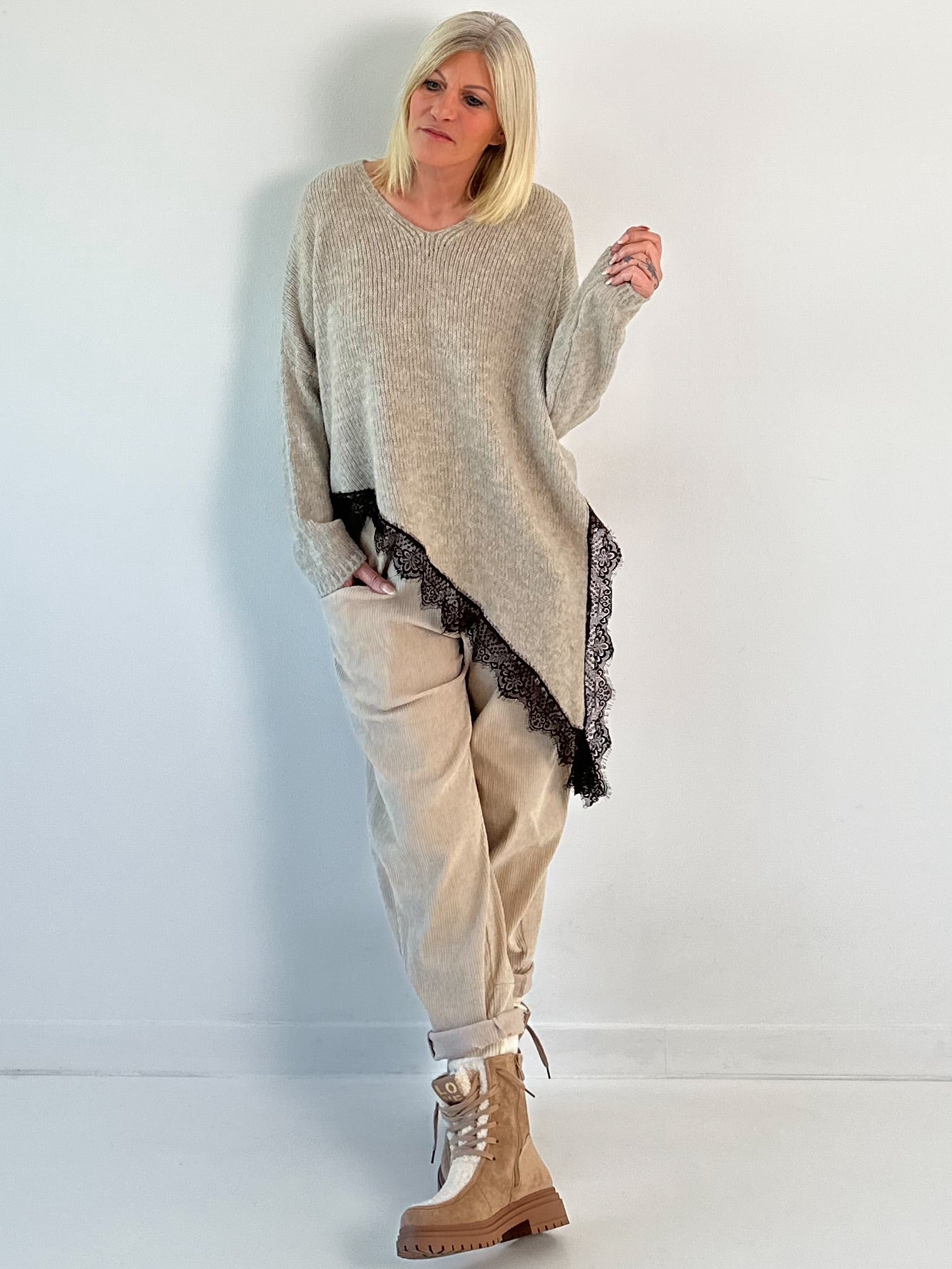 Corduroy trousers model “Casual Comfort” - beige