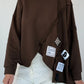 Sweater mit asymmetrischem Schnitt und Patches - mokka