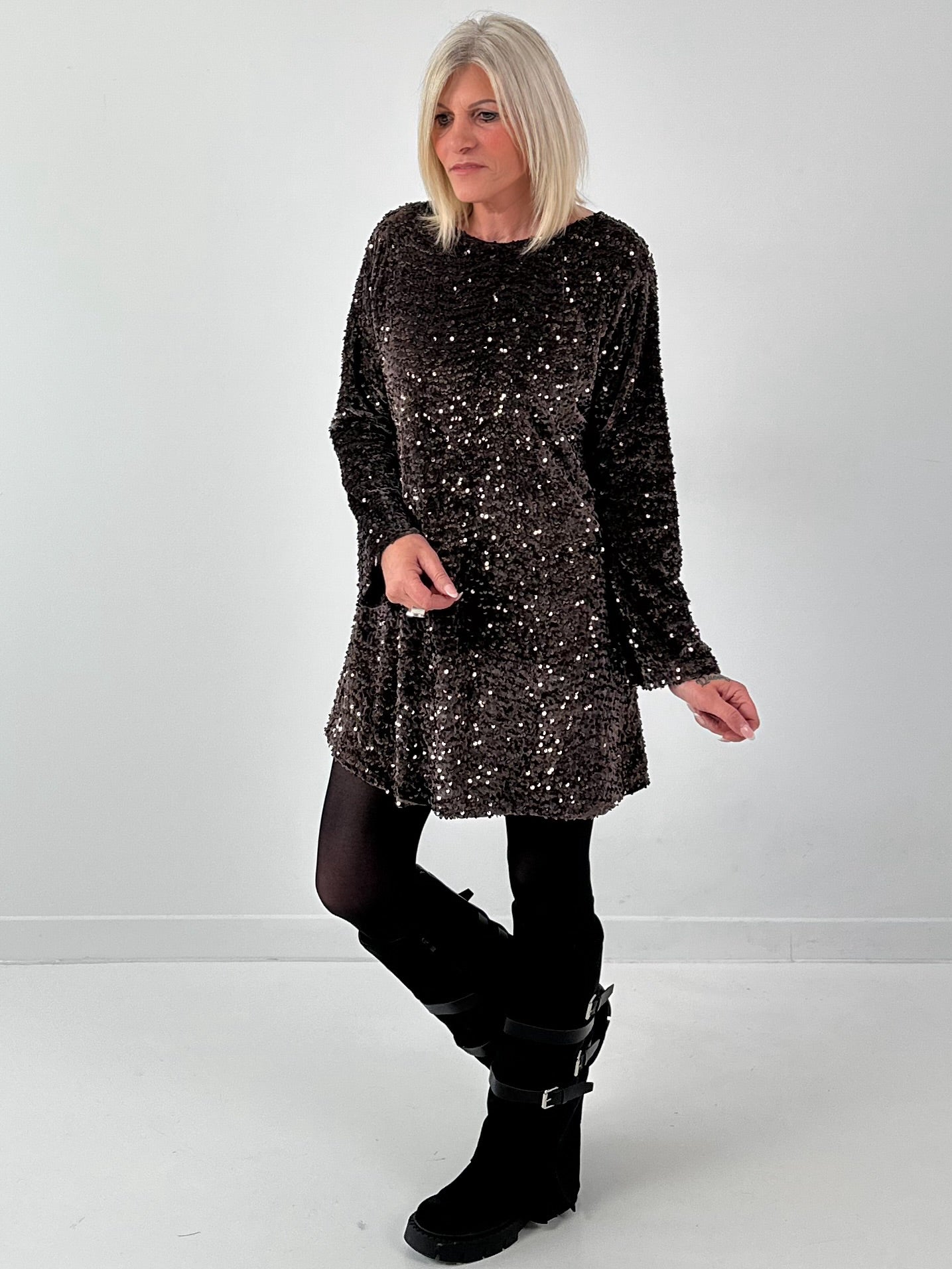 Glam Edition mini dress model "Timeless Glow" - mocha