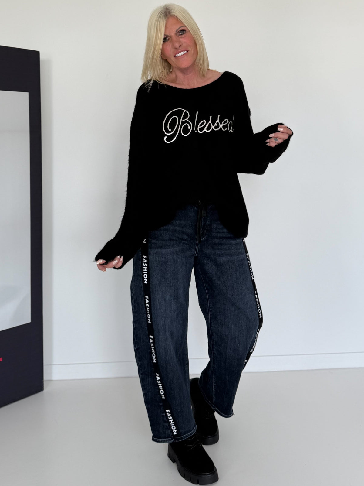 Pullover Blessed - schwarz