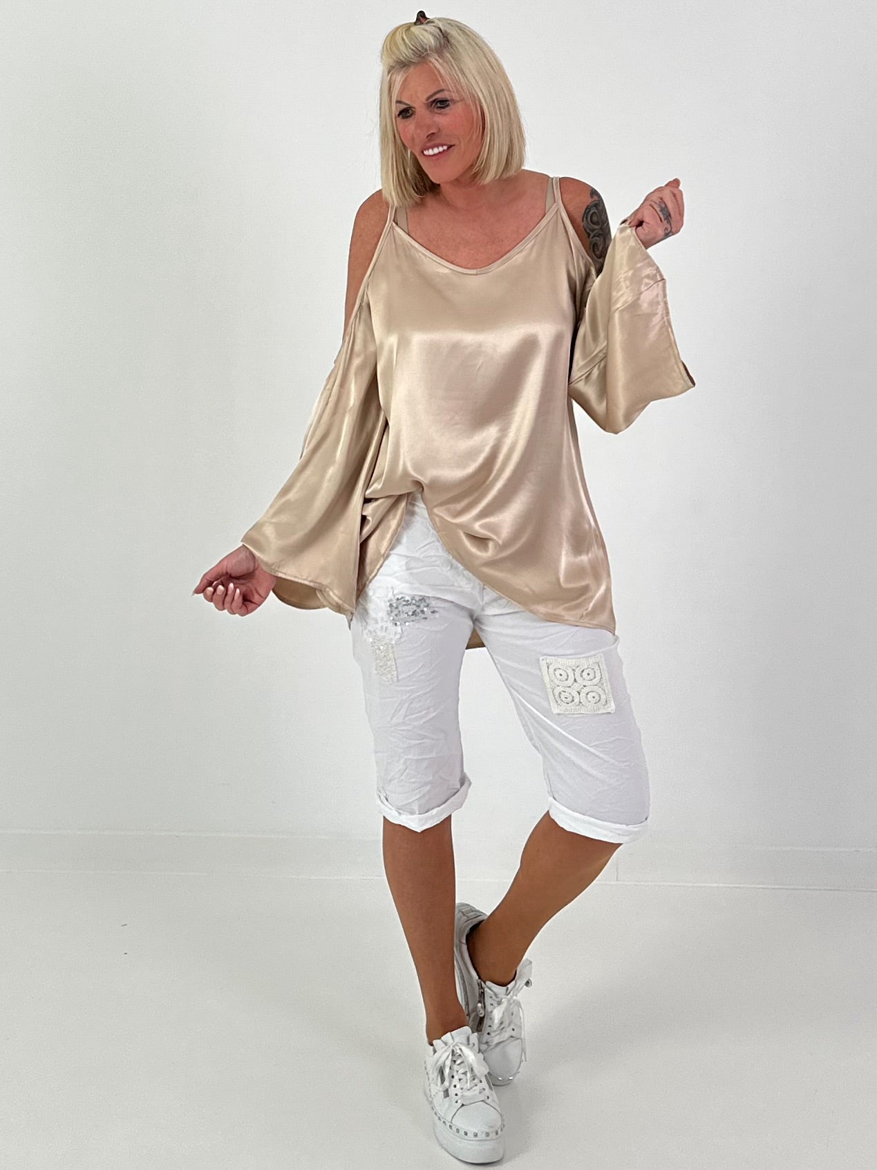 Satin-look tunic - gold
