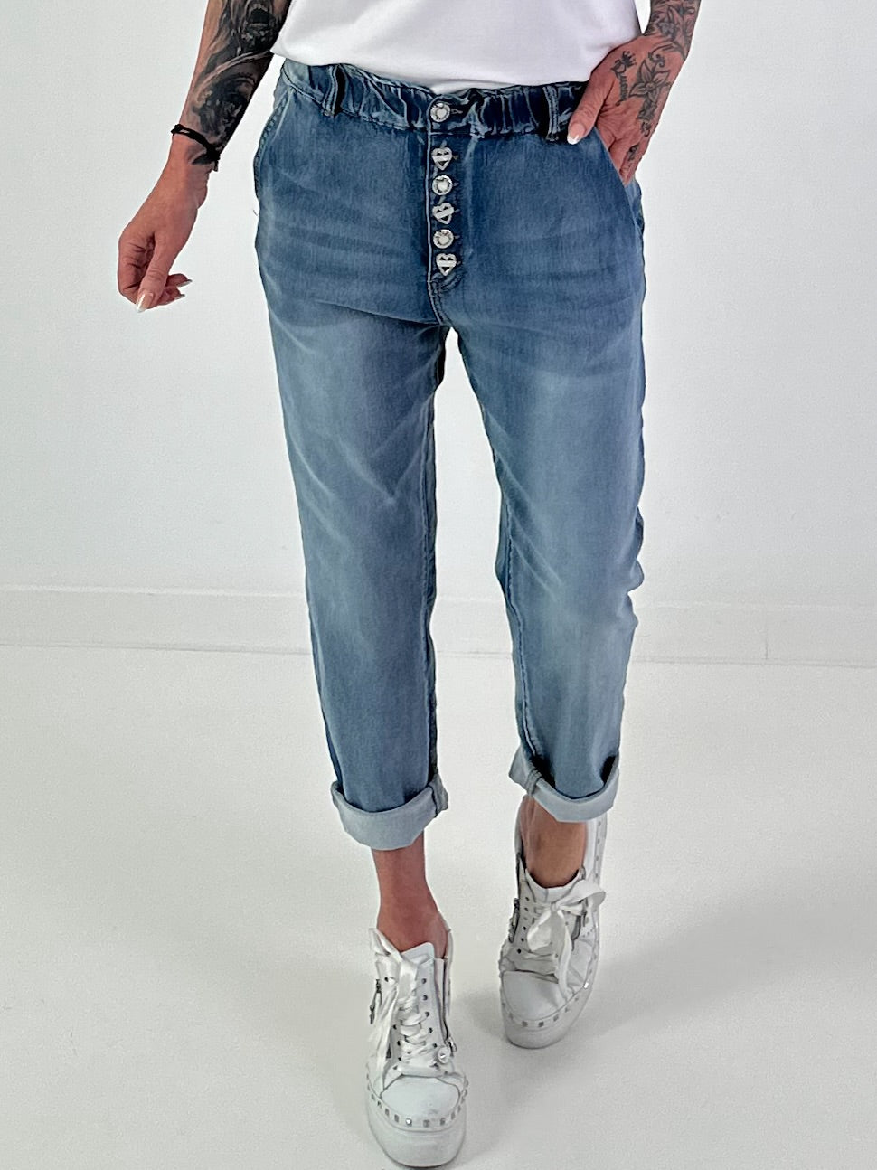 Boyfriend Jeans with Decorative Buttons - Blue