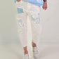 Boyfriend Jeans mit Häkeleinsätzen und Patch - weiss