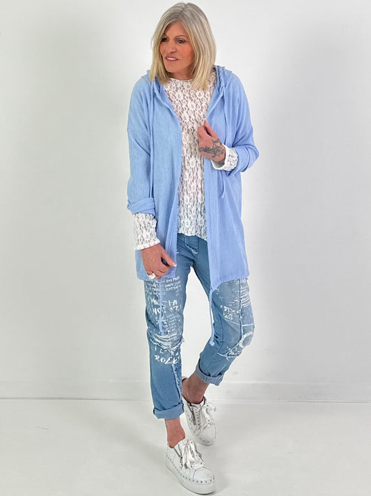 Leichtes, weiches Jäckchen - hellblau