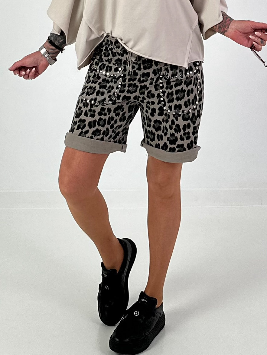 Sweat Short Leo mit Nieten - taupe