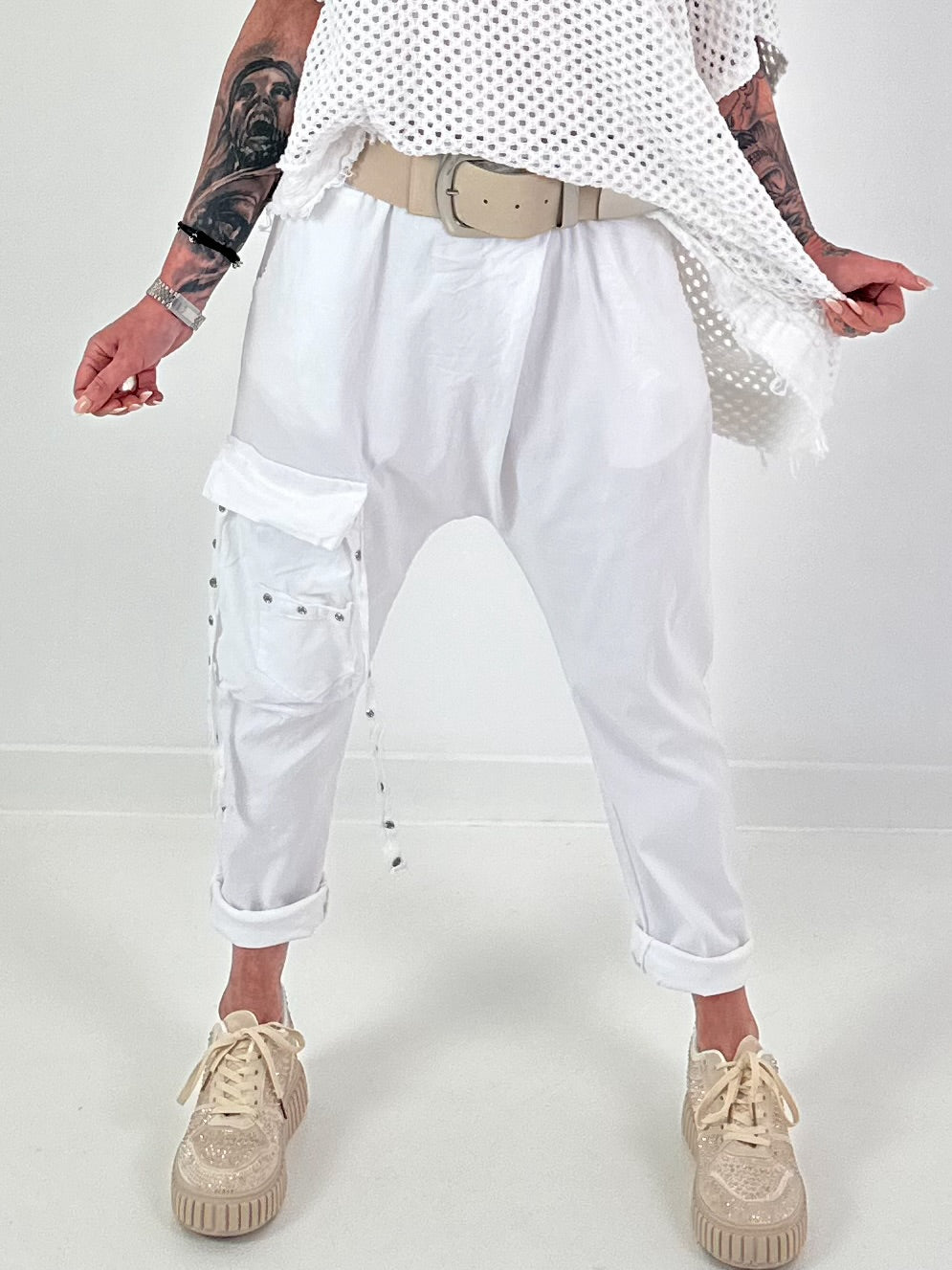 Baggy broek met opgestikte cargozak - wit