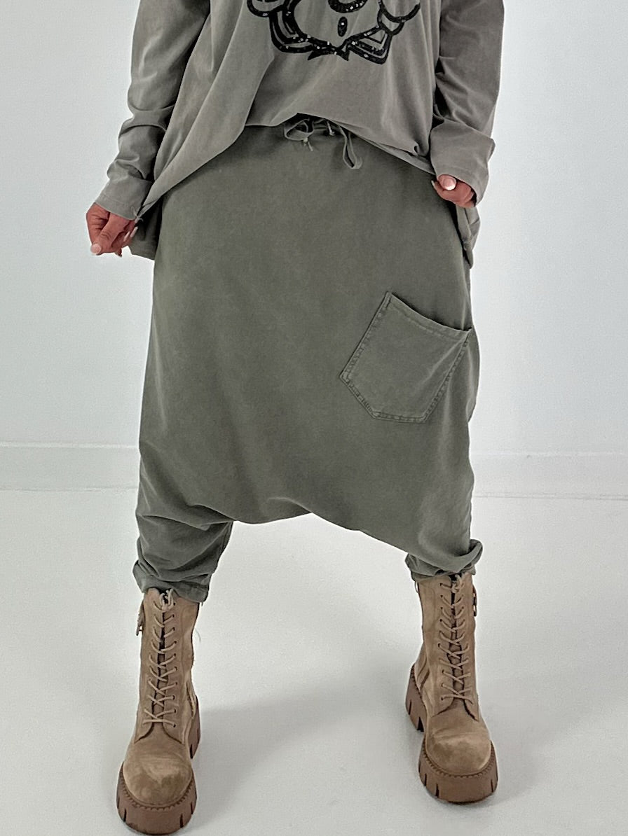 Haremhose mit aufgesetzter Tasche - khaki
