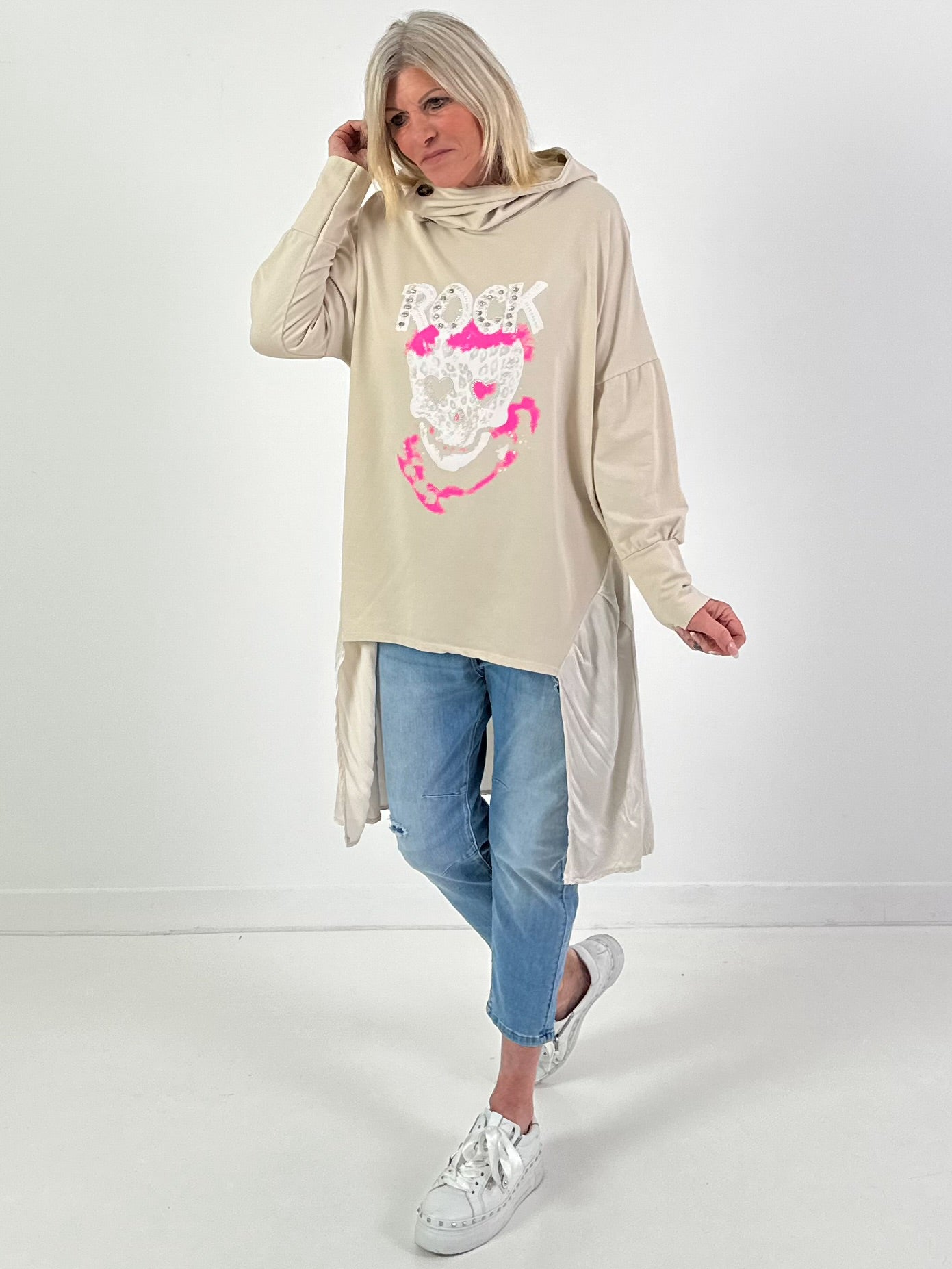 Hoodie Modell "Sparkle Skull" - beige