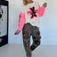 Grobstrickpullover mit Sweatärmeln - ecru-neonpink