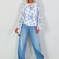 Häkelpulli mit floralem Muster - hellblau-weiss