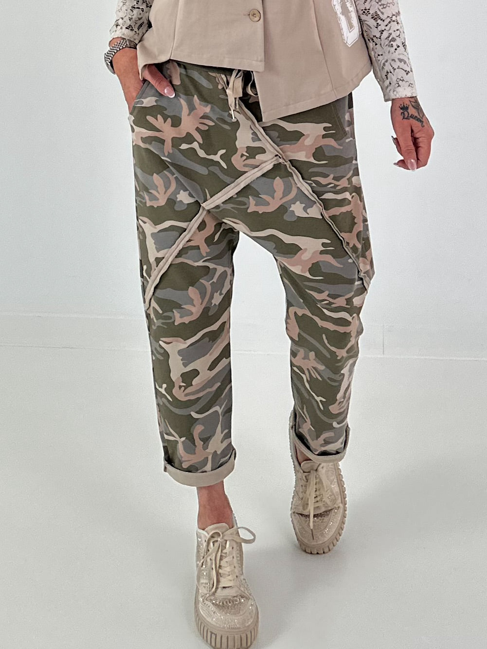 Camouflage Baggy  - beige - mehrfarbig ( lieferbar ab ca. 10.07.26)