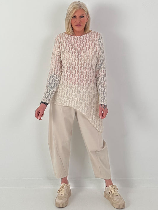 Asymmetrisches Spitzenshirt mit Muster - beige
