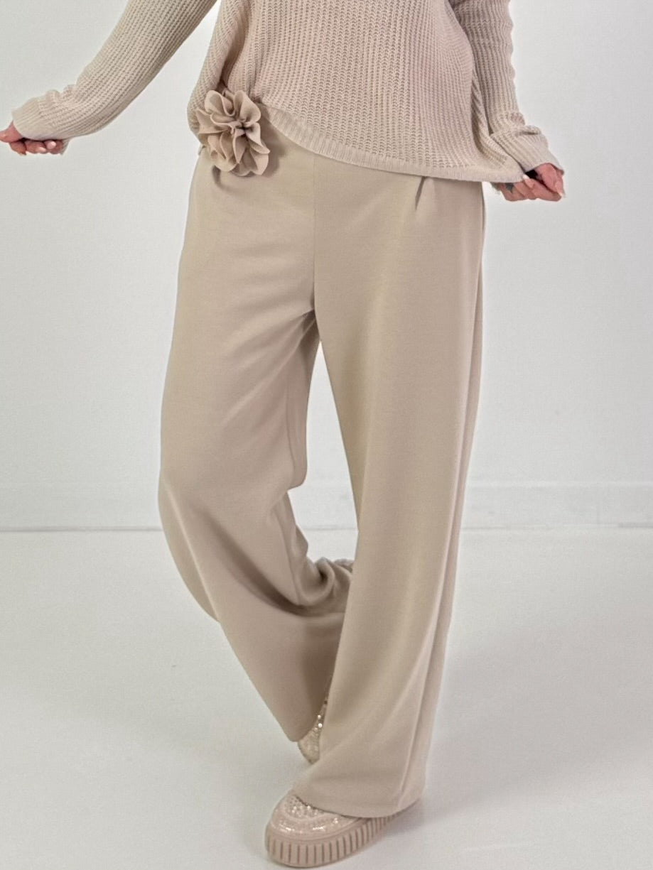 Hose Modell "Blossom Ease" - beige