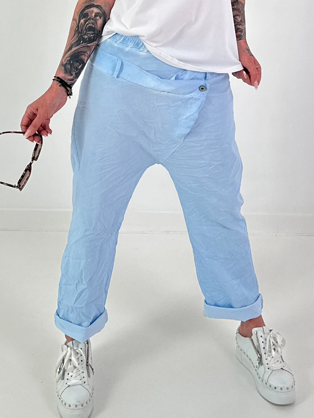 Baggy trousers in a layered look - light blue