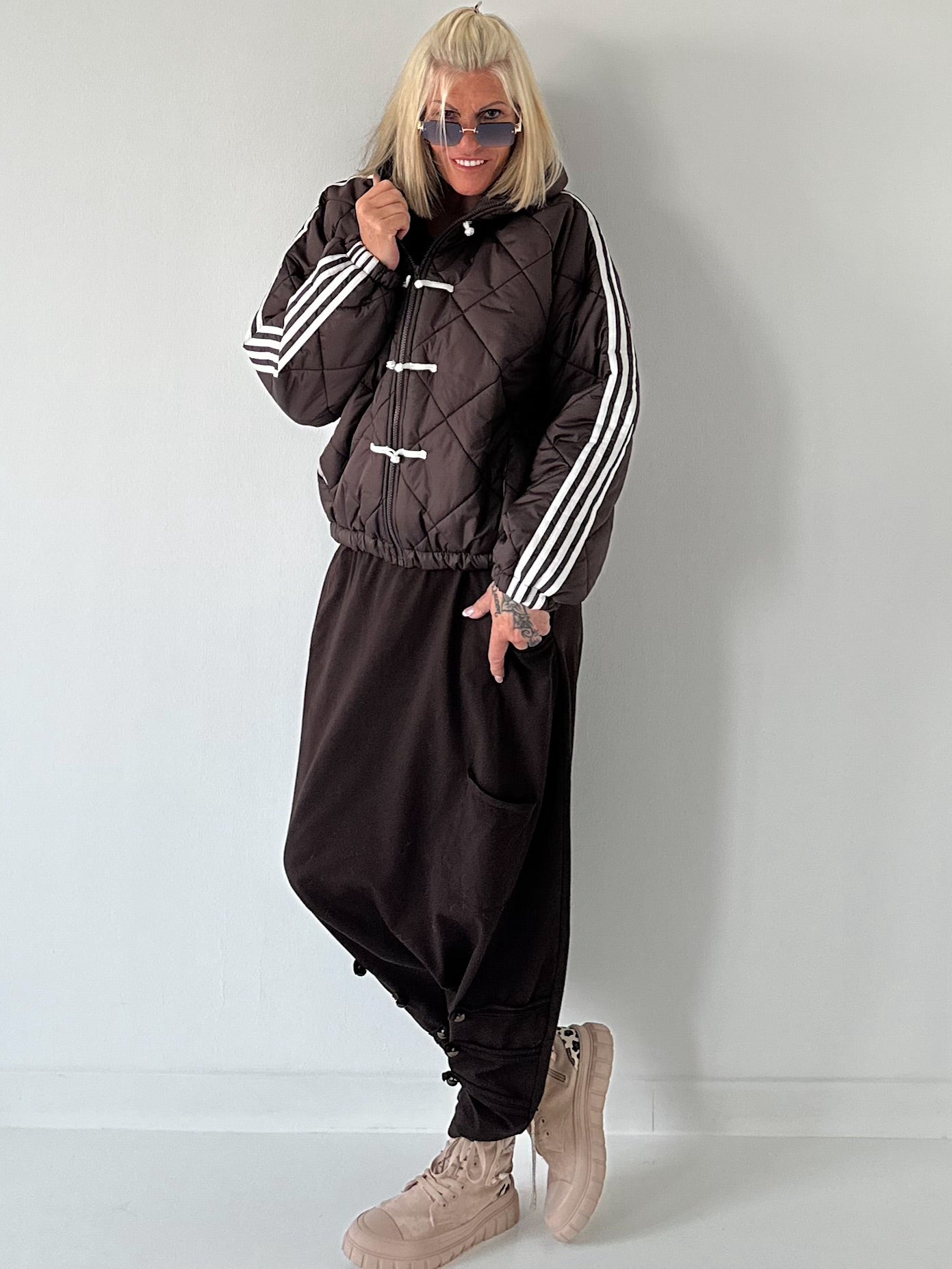Bomberjacke mit Kapuze - mokka