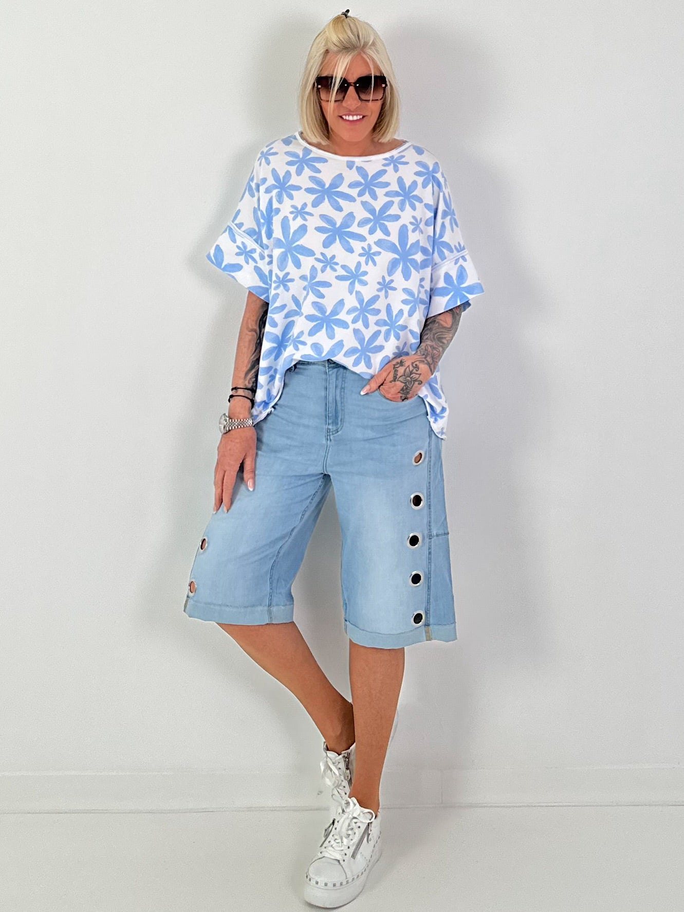 Floral Print Sweatshirt - white-light blue