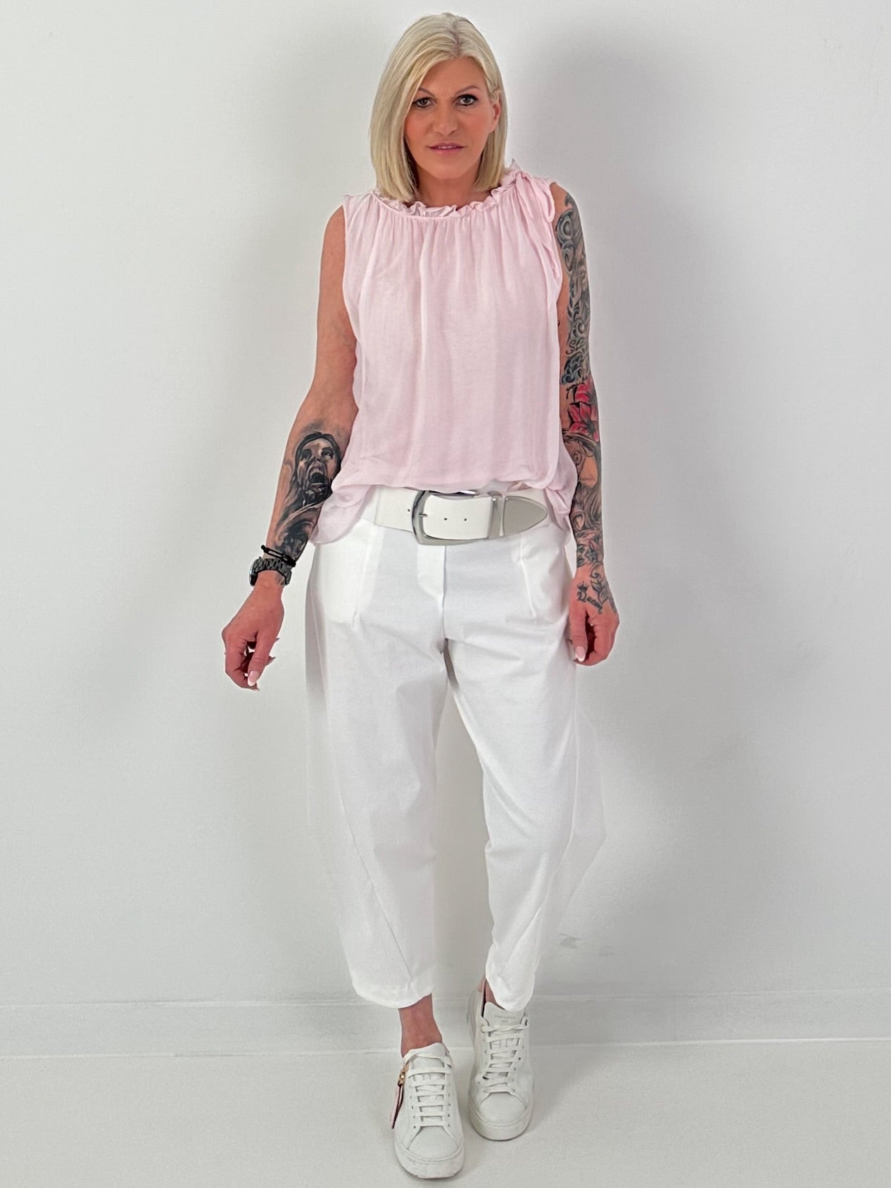 Seidentop mit Rüschenkragen und Schleife - rosa