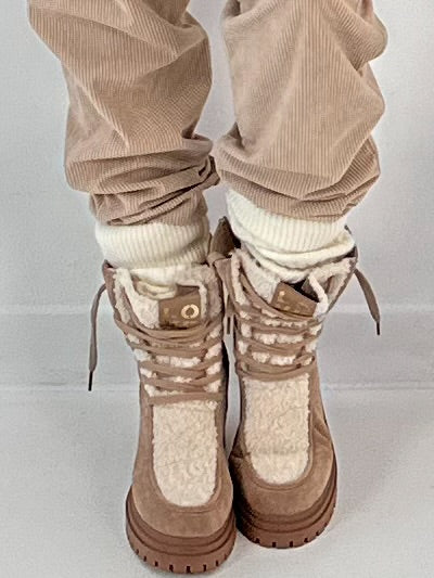 Bootie with teddy fleece, model "Love Crush" - beige