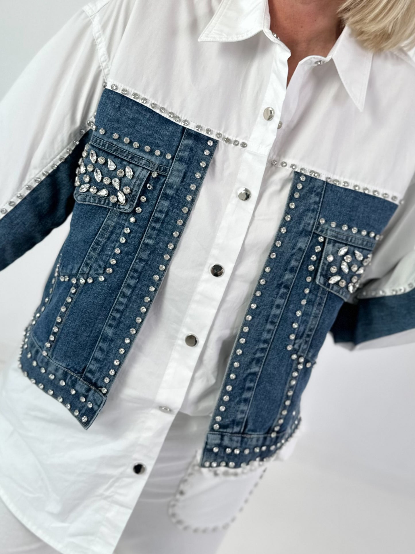 Blouse with denim and rhinestone details - white-blue