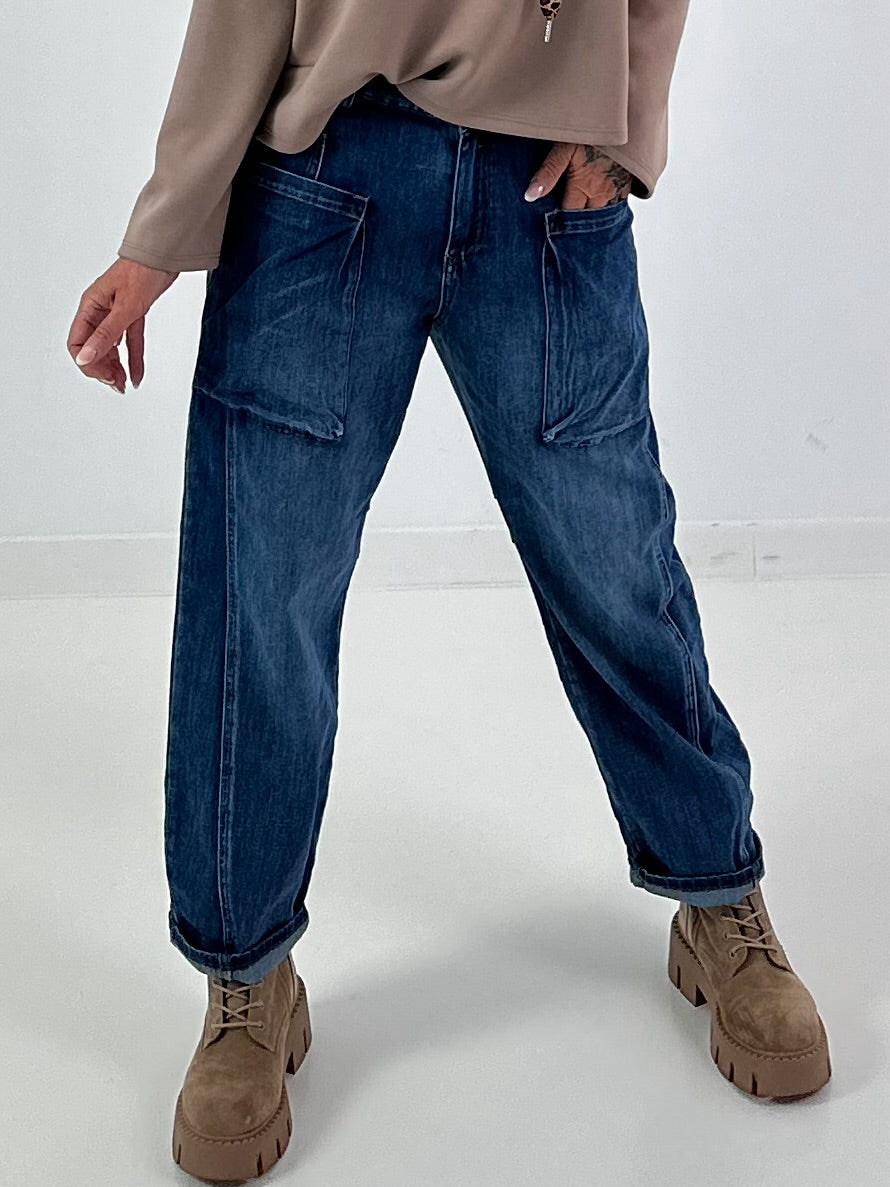 Jeans mit großen Taschen - denim