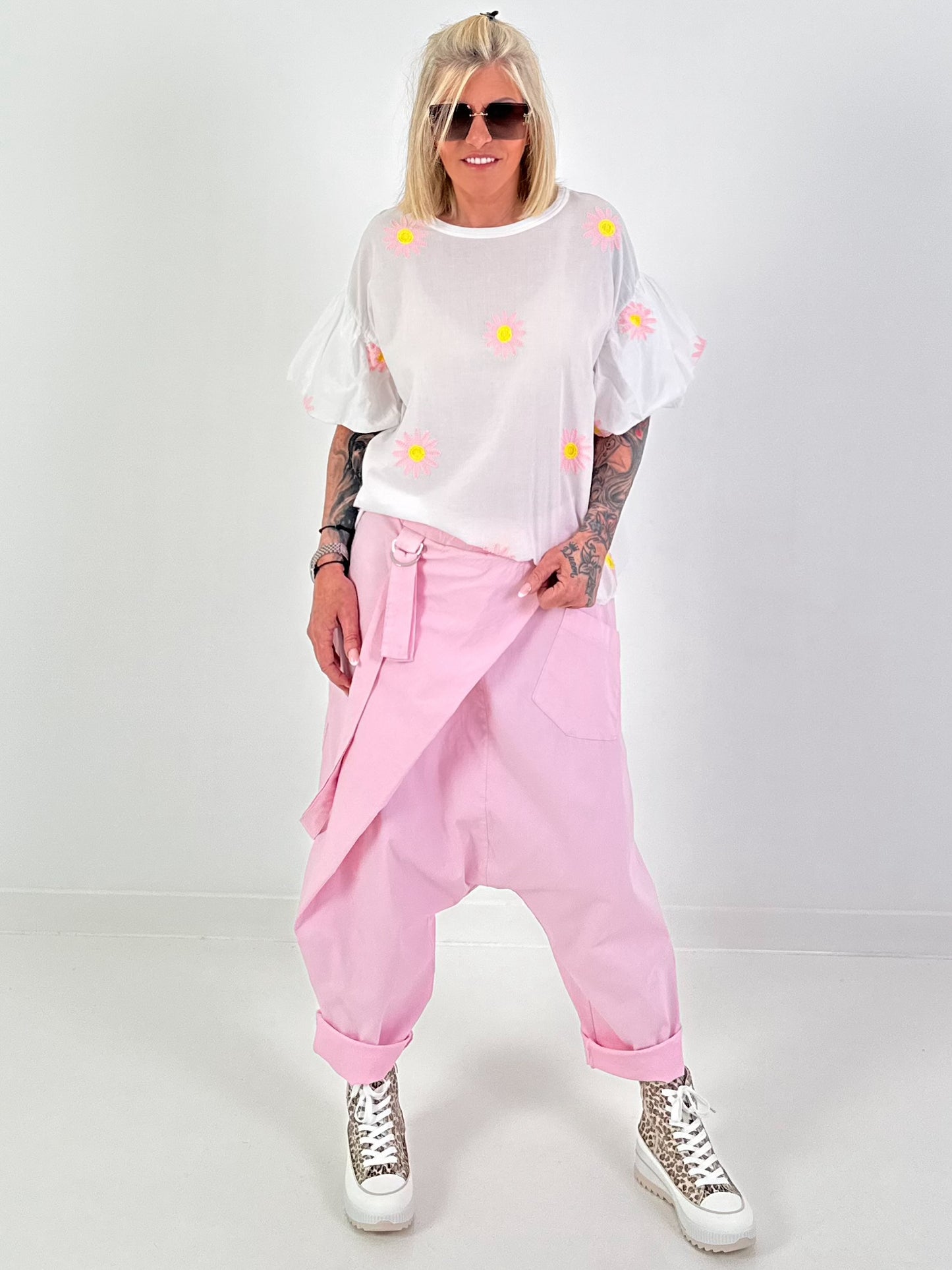 Blouse shirt with "puff sleeves" - white